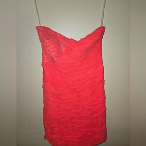 GUESS Elegant Red Strapless Dress